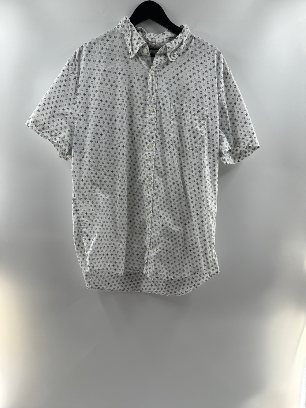 Aeropostale White Blue Print Short Sleeve Button Up Shirt Men’s XL